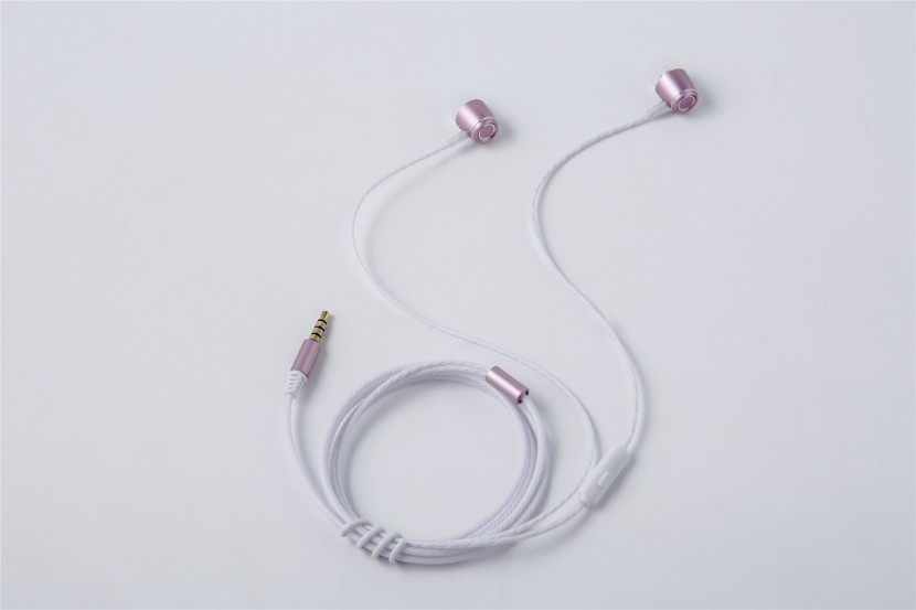 有限耳机厂家,定制耳机喇,耳机批发